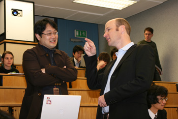 Assoc. Prof. Saito and Prof. Ravoo